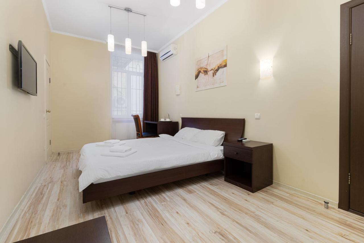 Aparthotel Leonrooms Odessa Dış mekan fotoğraf